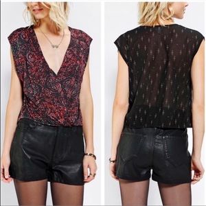 Urban Outfitters Écote Surplice crop Top size medium